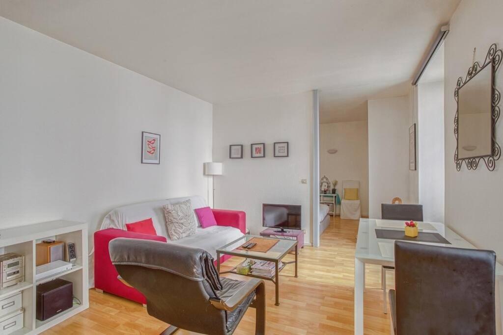 Petite Austerlitz Apartment สตราสบูร์ก ภายนอก รูปภาพ